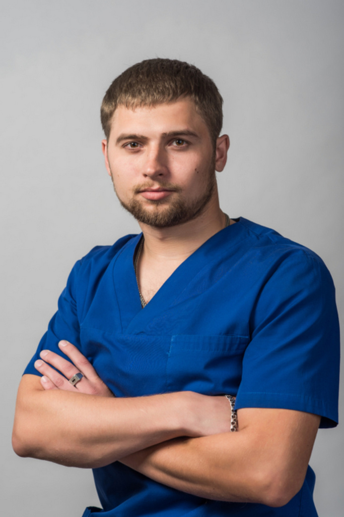 safonov-471x705.jpg